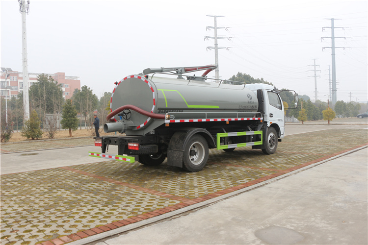 ����ӯͨ��܇�|�L(f��ng)����12����