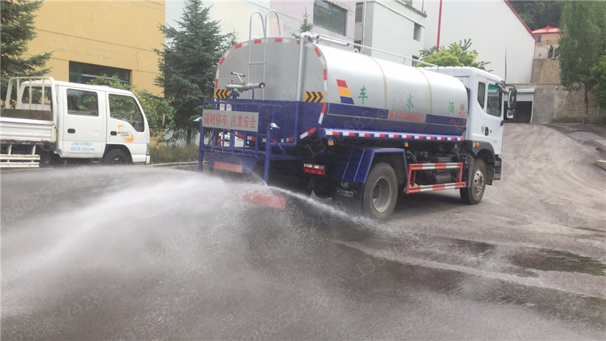 ����ӯͨ��܇8����